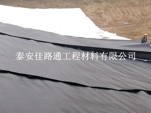 堤壩工程修復(fù)防滲土工膜須注意哪些方面？