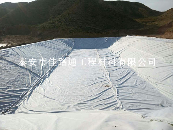 滌綸土工布質(zhì)量判斷標(biāo)準(zhǔn)：輕松掌握，確保品質(zhì)卓越