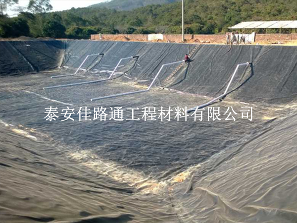 防滲土工膜施工：精準(zhǔn)對接環(huán)境需求，共筑綠色屏障