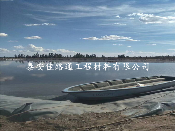 魚蝦養(yǎng)殖防滲膜施工，這些技術(shù)要點(diǎn)要抓牢